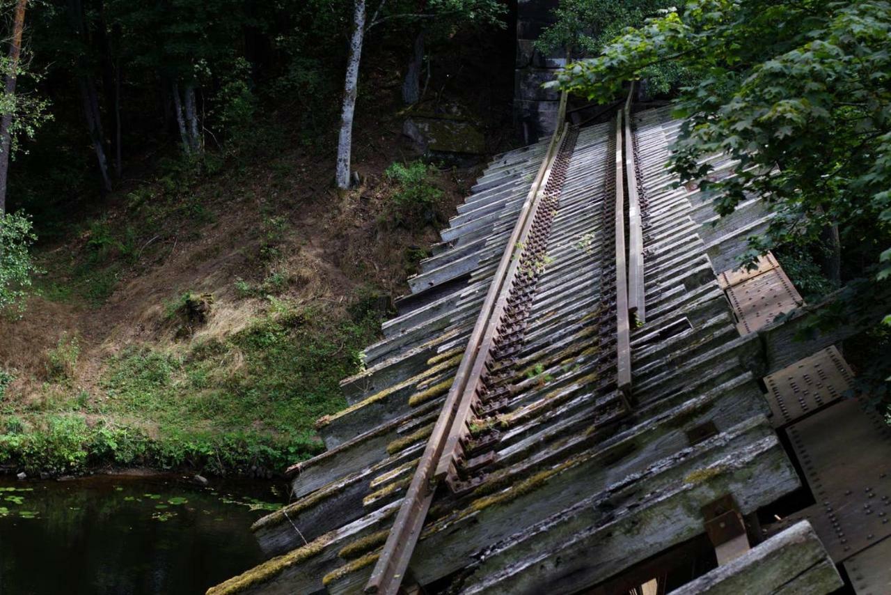 Dom Wakacyjny Przy Szlakach Turystycznych Jastrowie Kültér fotó